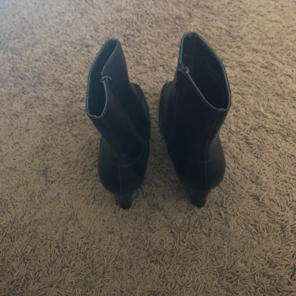 NOT FOR SALE-White Stag Dress Boots-Sz. 8 1/2 - Picture 2 of 5